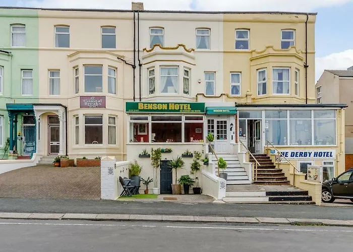 Benson Hotel - Small Families & Couples Only Blackpool